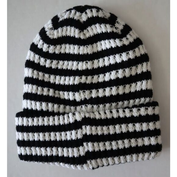 Free People Movement NF42301 Women's Black/White Stripe It Up Cool Down Beanie - Picture 2 of 9